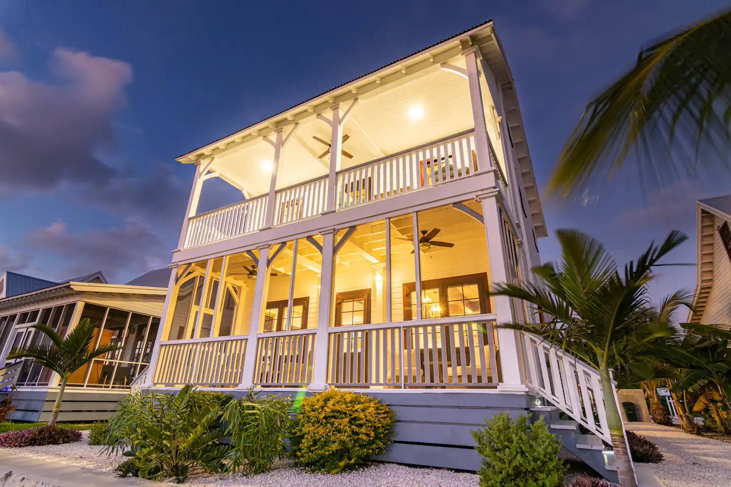 One Mahogany Bay, San Pedro